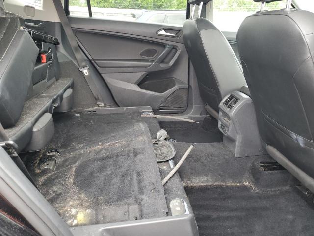 3VV3B7AX2LM068993 - 2020 VOLKSWAGEN TIGUAN SE 黑色 照片 11
