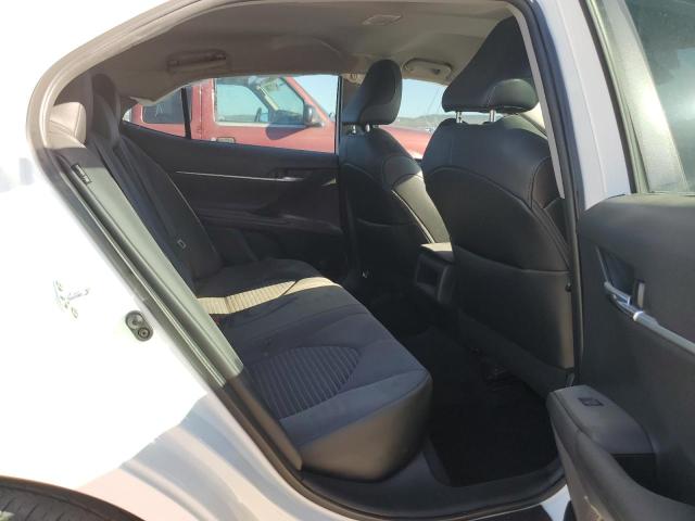 4T1G11AK8NU033910 - 2022 TOYOTA CAMRY SE WHITE photo 10