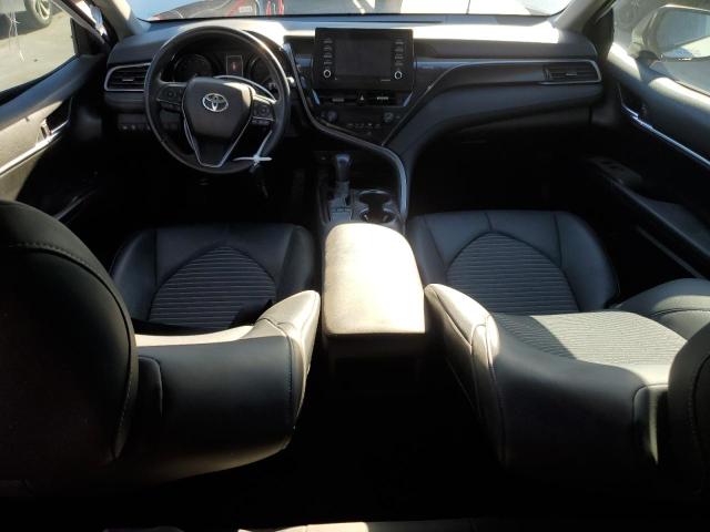 4T1G11AK8NU033910 - 2022 TOYOTA CAMRY SE WHITE photo 8