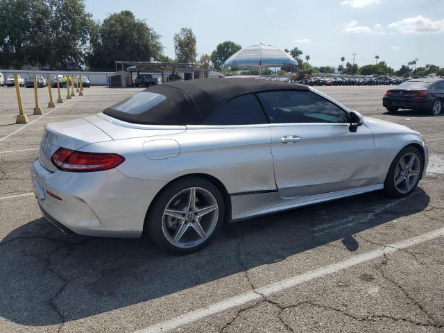 WDDWK4JB6JF674704 - 2018 MERCEDES-BENZ C 300 银色 照片 3