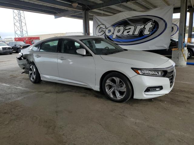 1HGCV1F44KA033791 - 2019 HONDA ACCORD EX WHITE photo 4