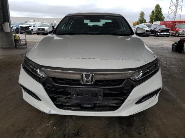 1HGCV1F44KA033791 - 2019 HONDA ACCORD EX WHITE photo 5