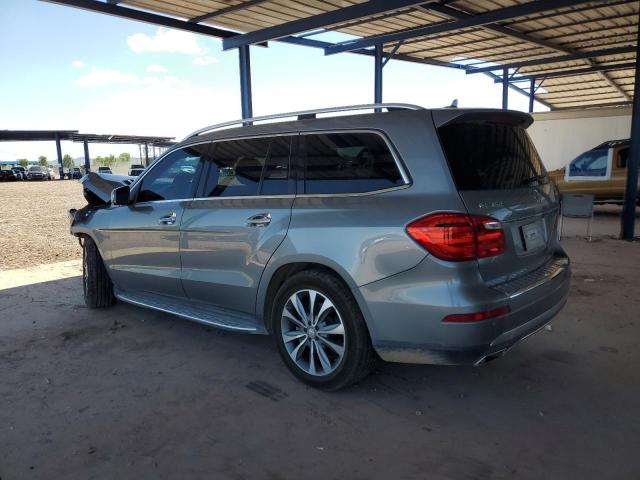 4JGDF6EEXFA445755 - 2015 MERCEDES-BENZ GL 450 4MATIC SILVER photo 2