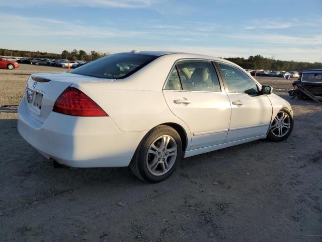 1HGCM56807A098657 - 2007 HONDA ACCORD EX WHITE photo 3