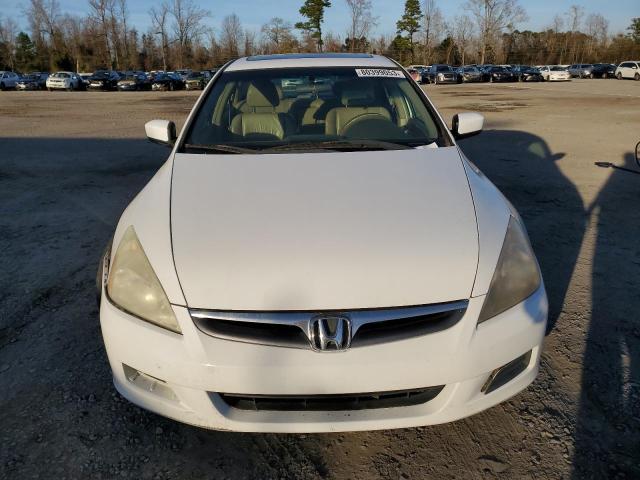 1HGCM56807A098657 - 2007 HONDA ACCORD EX WHITE photo 5