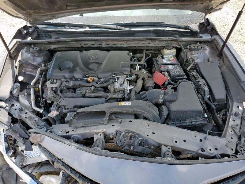 4T1B11HKXJU069334 - 2018 TOYOTA CAMRY L BROWN photo 11