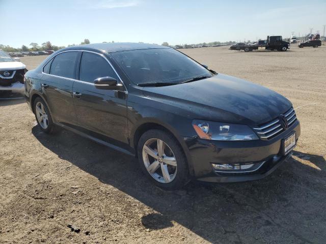 1VWAS7A38FC110802 - 2015 VOLKSWAGEN PASSAT S Қара фото 4