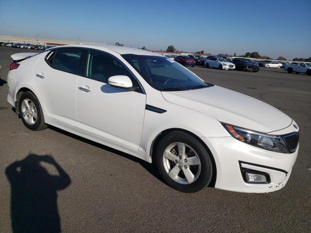 KNAGM4A7XF5642630 - 2015 KIA OPTIMA LX WHITE photo 4