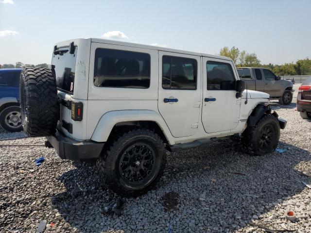 1J4HA5H12BL561760 - 2011 JEEP WRANGLER U SAHARA WHITE photo 3