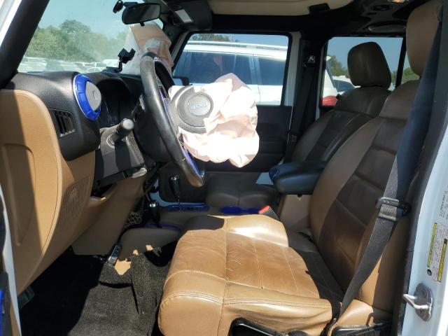 1J4HA5H12BL561760 - 2011 JEEP WRANGLER U SAHARA WHITE photo 7