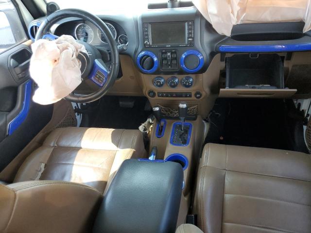 1J4HA5H12BL561760 - 2011 JEEP WRANGLER U SAHARA WHITE photo 8