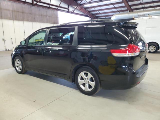5TDKK3DCXCS264952 - 2012 TOYOTA SIENNA LE BLACK photo 2