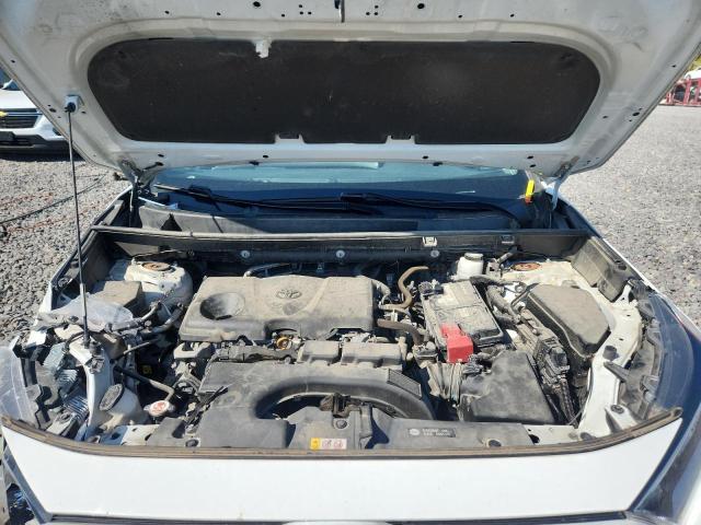 2T3W1RFV5MW117640 - 2021 TOYOTA RAV4 XLE WHITE photo 12