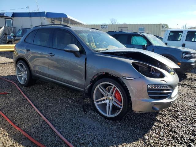 WP1AA2A29CLA04255 - 2012 PORSCHE CAYENNE SILVER photo 4