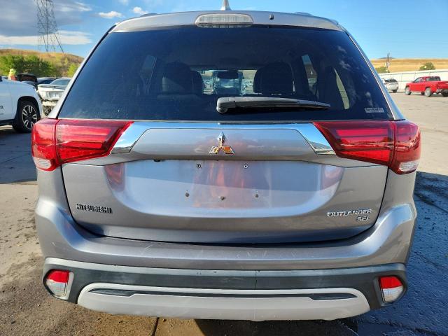 JA4AZ3A38KZ026942 - 2019 MITSUBISHI OUTLANDER SE GRAY photo 6