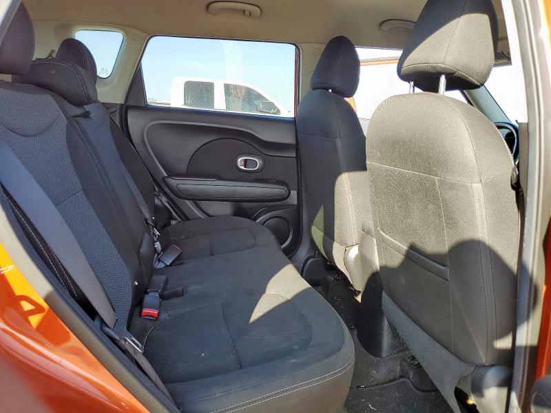 KNDJP3A58K7657070 - 2019 KIA SOUL + 橙色 照片 10