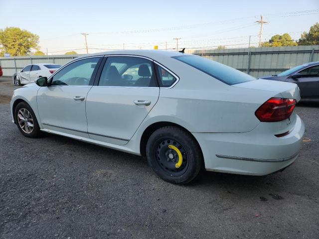 1VWAS7A37GC025628 - 2016 VOLKSWAGEN PASSAT S WHITE photo 2