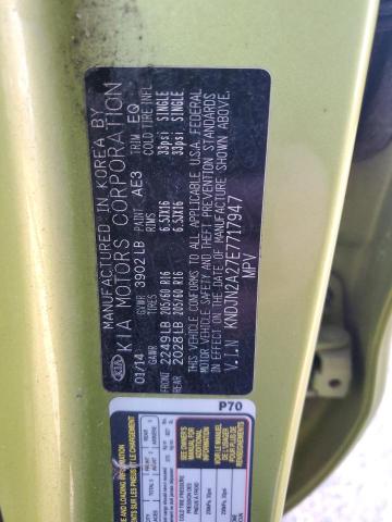 KNDJN2A27E7717947 - 2014 KIA SOUL GREEN photo 12