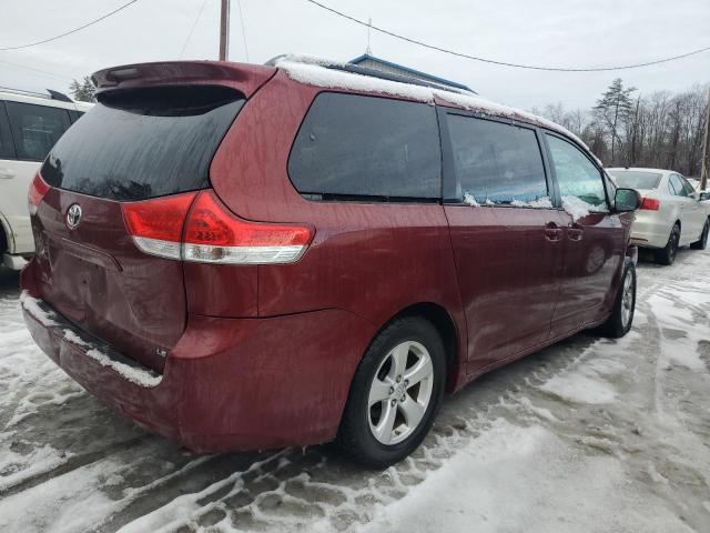 5TDKK3DC7DS290507 - 2013 TOYOTA SIENNA LE RED photo 3