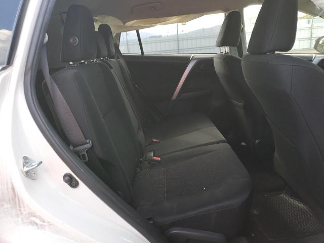 JTMZFREV4GJ075643 - 2016 TOYOTA RAV4 LE WHITE photo 10