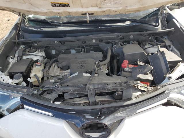 JTMZFREV4GJ075643 - 2016 TOYOTA RAV4 LE WHITE photo 11
