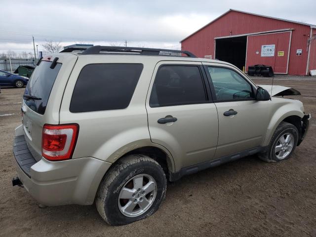 1FMCU0D7XCKB96896 - 2012 FORD ESCAPE XLT GOLD photo 3