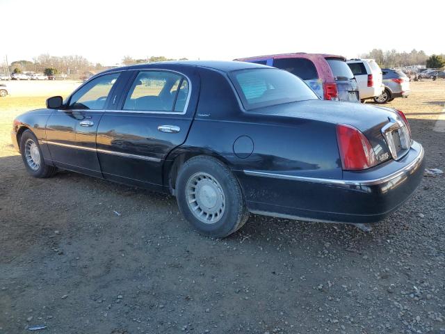 1LNHM84WX1Y704158 - 2001 LINCOLN TOWN CAR EXECUTIVE L BLACK photo 2