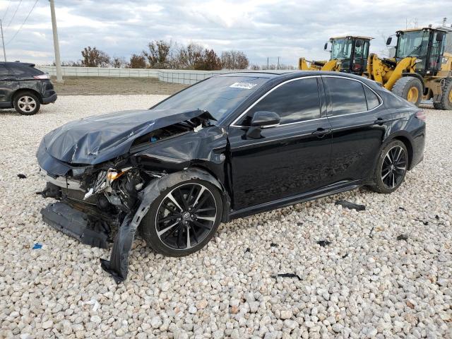 4T1B61HK5JU148234 - 2018 TOYOTA CAMRY XSE BLACK photo 1