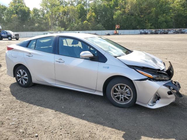 JTDKARFP7K3114531 - 2019 TOYOTA PRIUS PRIM Srebrny zdjęcie 4