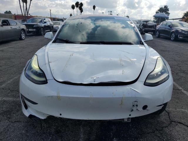 5YJ3E1EA3JF161709 - 2018 TESLA MODEL 3 白色 照片 5