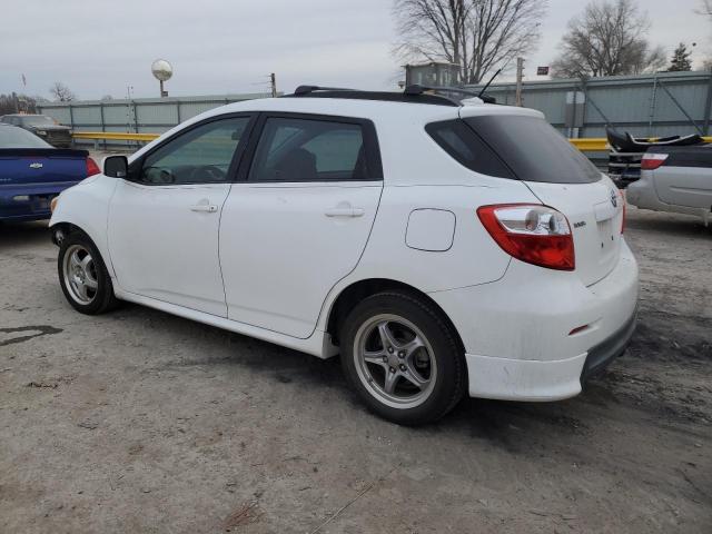 2T1KU40E49C154908 - 2009 TOYOTA COROLLA MA WHITE photo 2