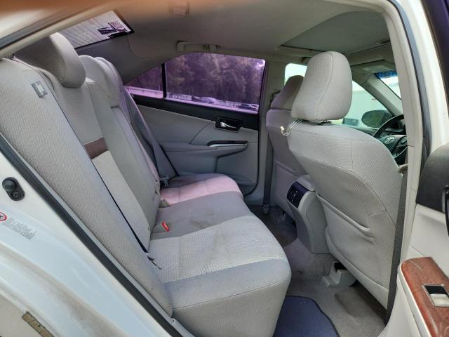 4T1BF1FK8CU553817 - 2012 TOYOTA CAMRY BASE WHITE photo 10