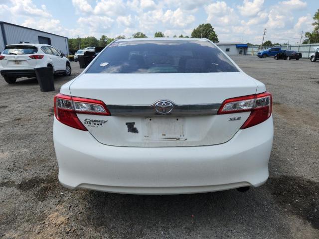4T1BF1FK8CU553817 - 2012 TOYOTA CAMRY BASE WHITE photo 6