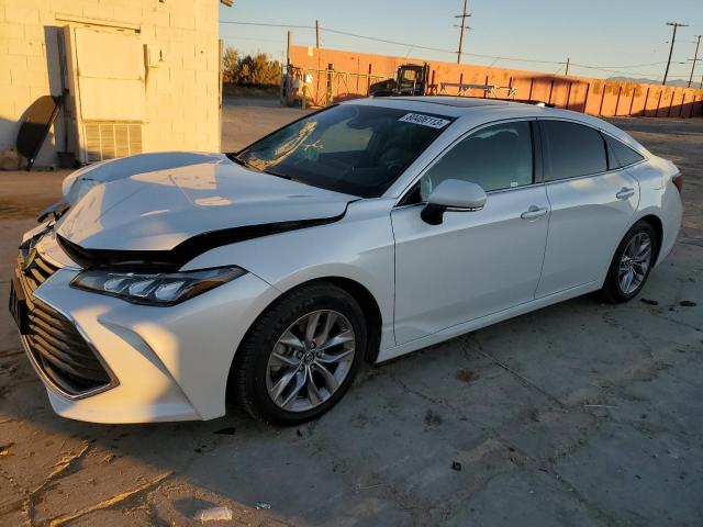 4T1BZ1FB8KU012272 - 2019 TOYOTA AVALON XLE WHITE photo 1