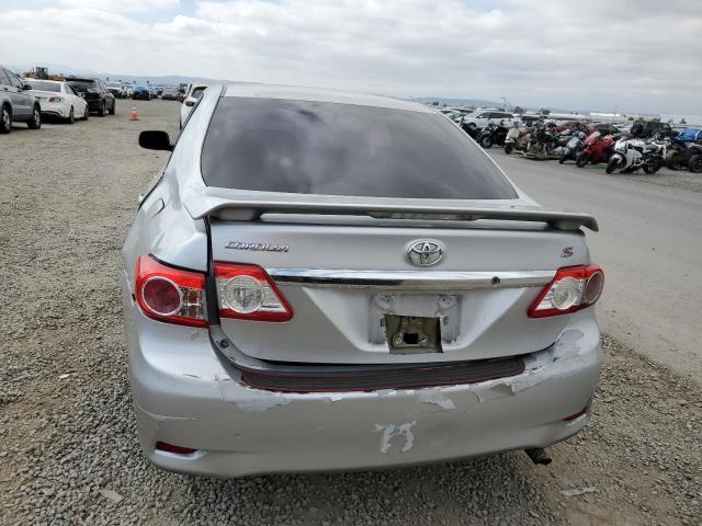 5YFBU4EE3CP046649 - 2012 TOYOTA COROLLA BASE Gümüş foto 6