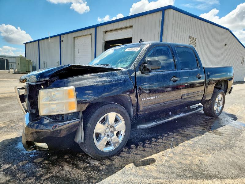 2011 CHEVROLET SILVERADO K1500 LT, 
