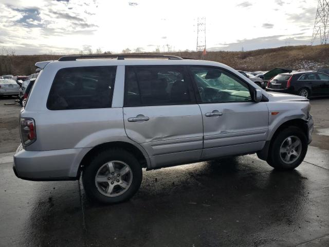 5FNYF18338B002599 - 2008 HONDA PILOT SE SILVER photo 3