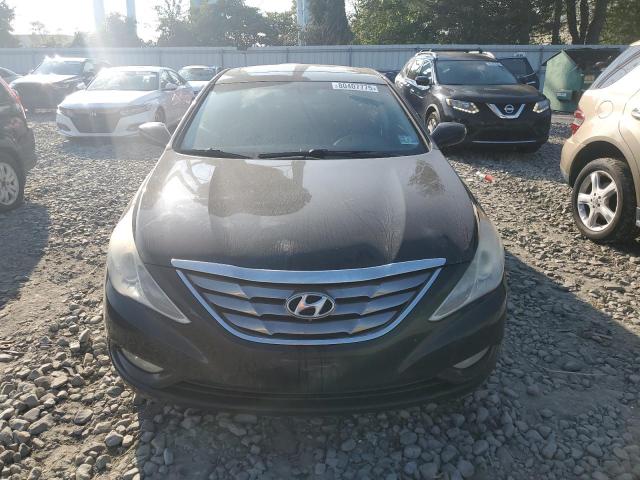 5NPEC4AB8DH748251 - 2013 HYUNDAI SONATA SE Negro foto 5