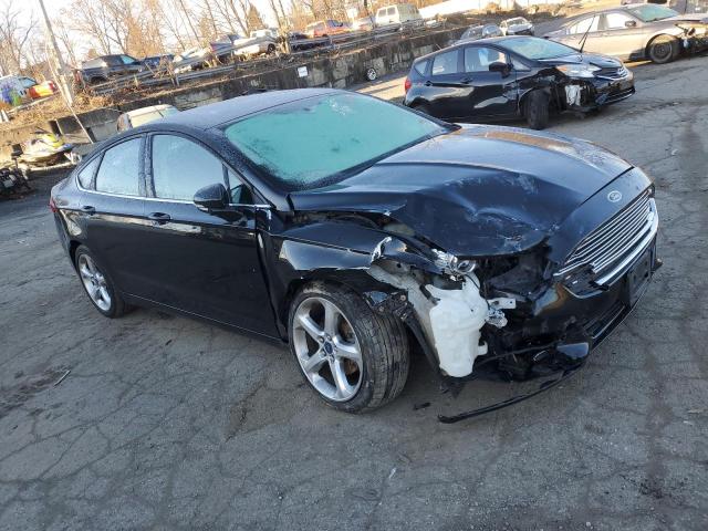 1FA6P0HD4E5361874 - 2014 FORD FUSION SE BLACK photo 4