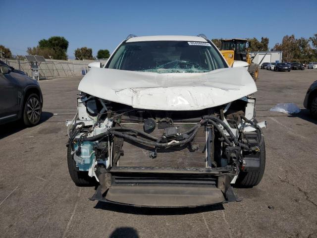 KNMAT2MT4KP510454 - 2019 NISSAN ROGUE S Biały zdjęcie 5