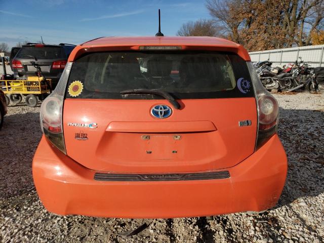 JTDKDTB32C1014888 - 2012 TOYOTA PRIUS C ORANGE photo 6