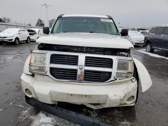 1D8GU58K97W550165 - 2007 DODGE NITRO SLT WHITE photo 5