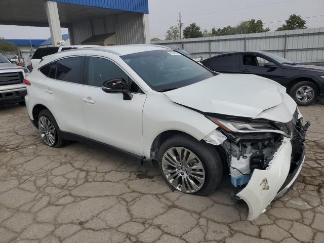 JTEAAAAH7PJ120230 - 2023 TOYOTA VENZA LE Biały zdjęcie 4