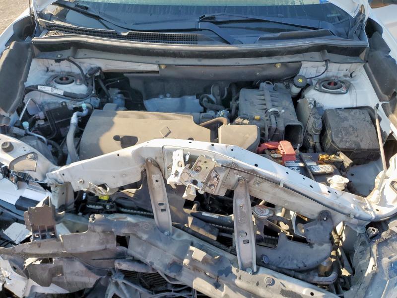 JA4AD2A38HZ034461 - 2017 MITSUBISHI OUTLANDER ES WHITE photo 11