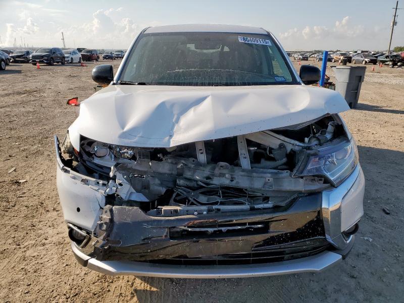 JA4AD2A38HZ034461 - 2017 MITSUBISHI OUTLANDER ES WHITE photo 5