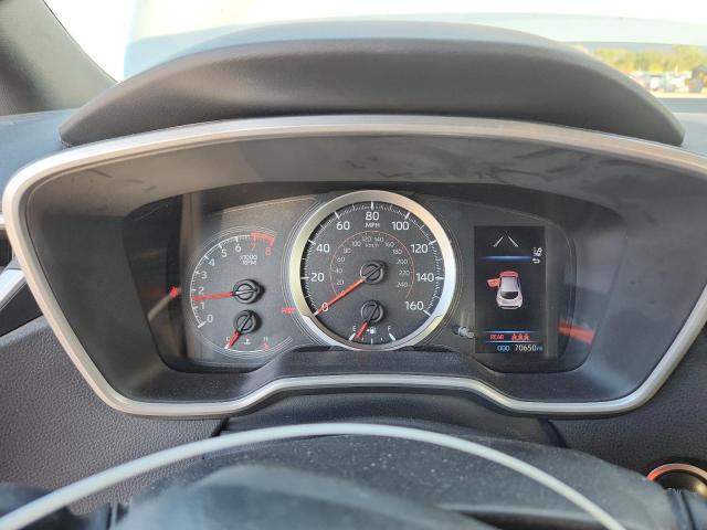 JTNK4RBE3K3046221 - 2019 TOYOTA COROLLA SE 银色 照片 9