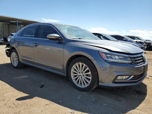 1VWBT7A38HC035670 - 2017 VOLKSWAGEN PASSAT SE 灰色 照片 4