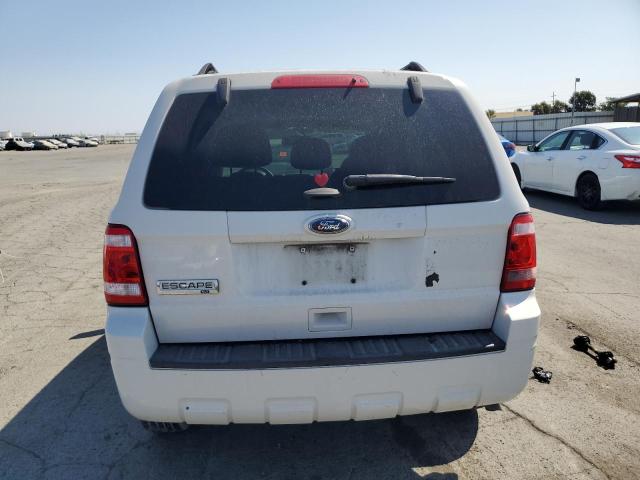 1FMCU9D77BKB53331 - 2011 FORD ESCAPE XLT WHITE photo 6