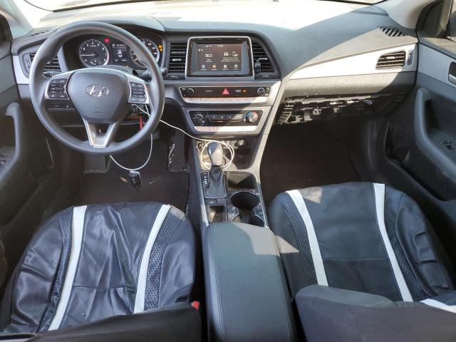 5NPE24AF6JH608944 - 2018 HYUNDAI SONATA SE BLACK photo 8