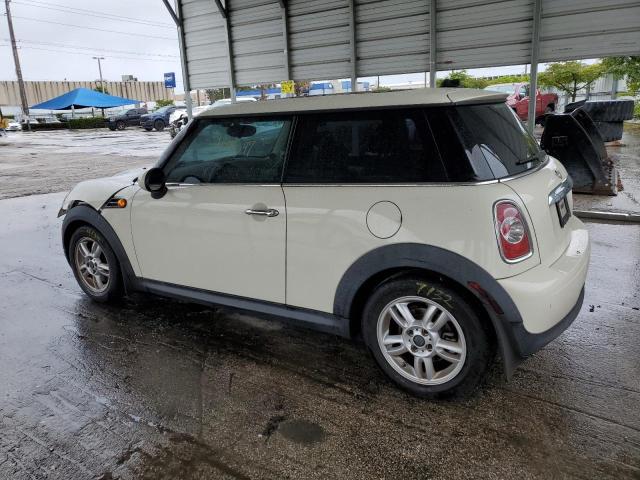 WMWSU3C59DT683923 - 2013 MINI COOPER BEIGE photo 2